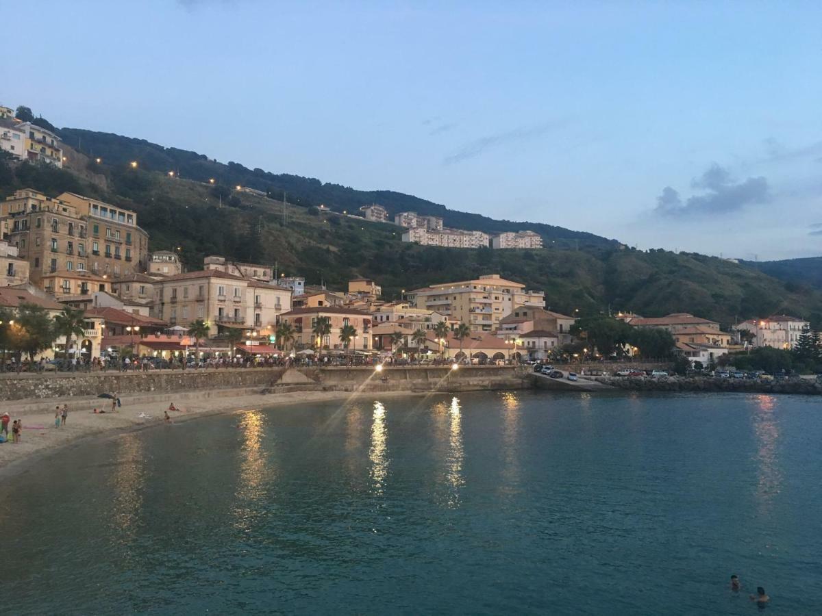 Modern Seaside Apartment Pizzo  Dış mekan fotoğraf